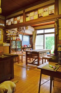 いたづら工作室室内