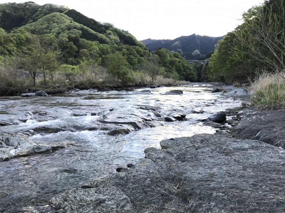 いたづら工作室の下の川原