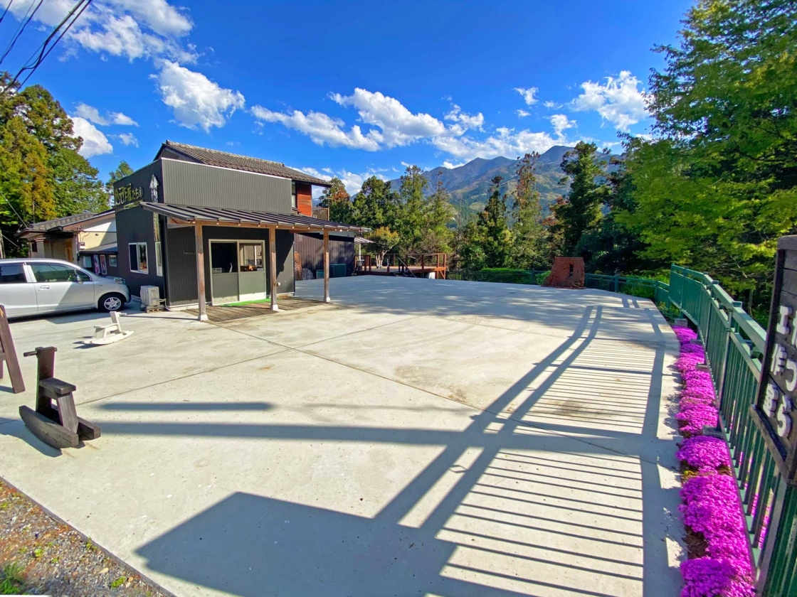 贄川交差点より:いたづら工作室